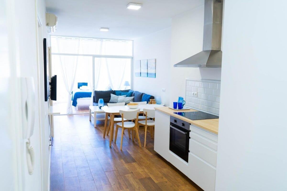 Centrico Ap. 1 Hab Torremolinos Apartment Bagian luar foto