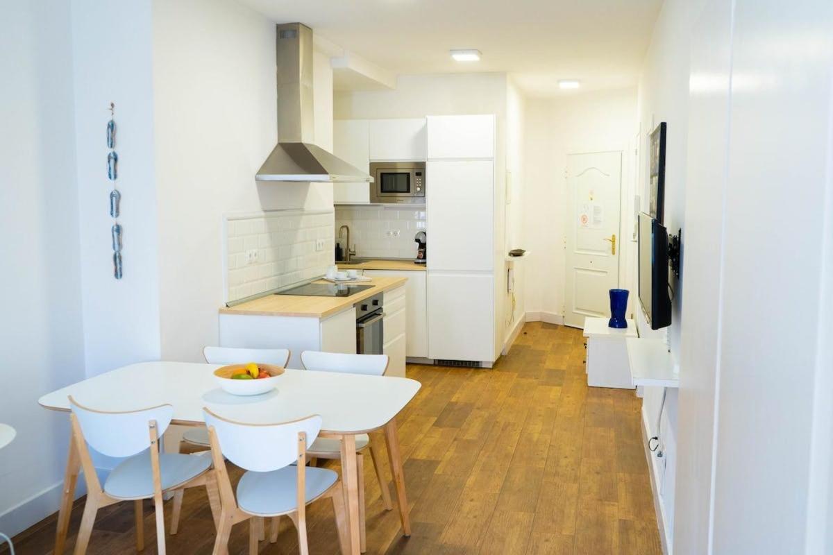 Centrico Ap. 1 Hab Torremolinos Apartment Bagian luar foto