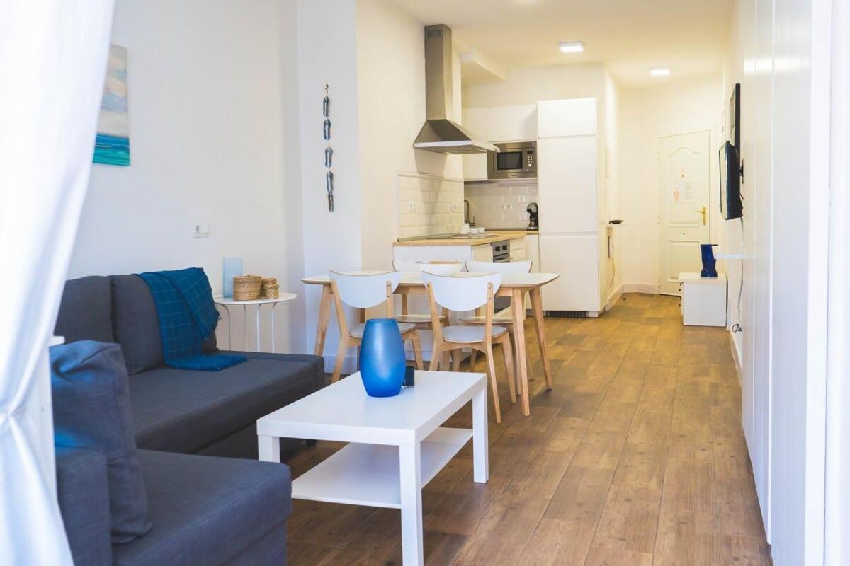 Centrico Ap. 1 Hab Torremolinos Apartment Bagian luar foto